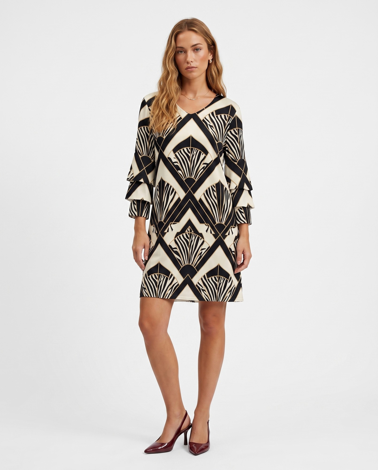 Black Ivory Gold Geometric Flutter Sleeve