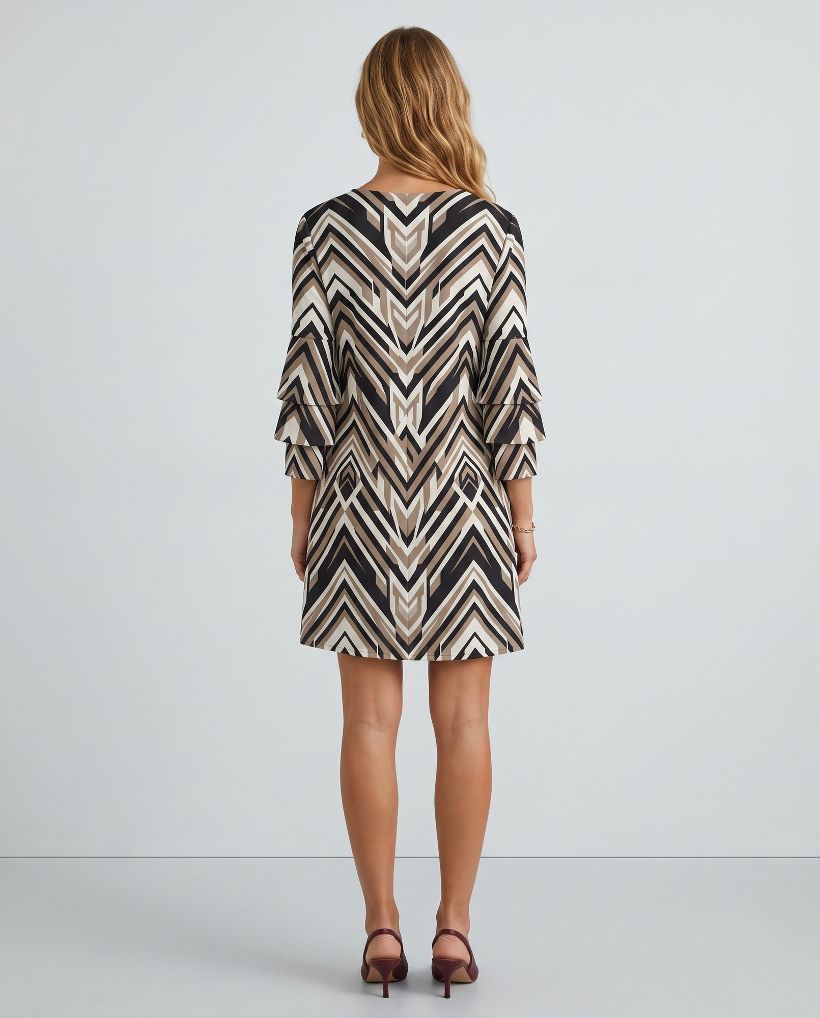 Black Ivory Art Deco Stripes — view 4