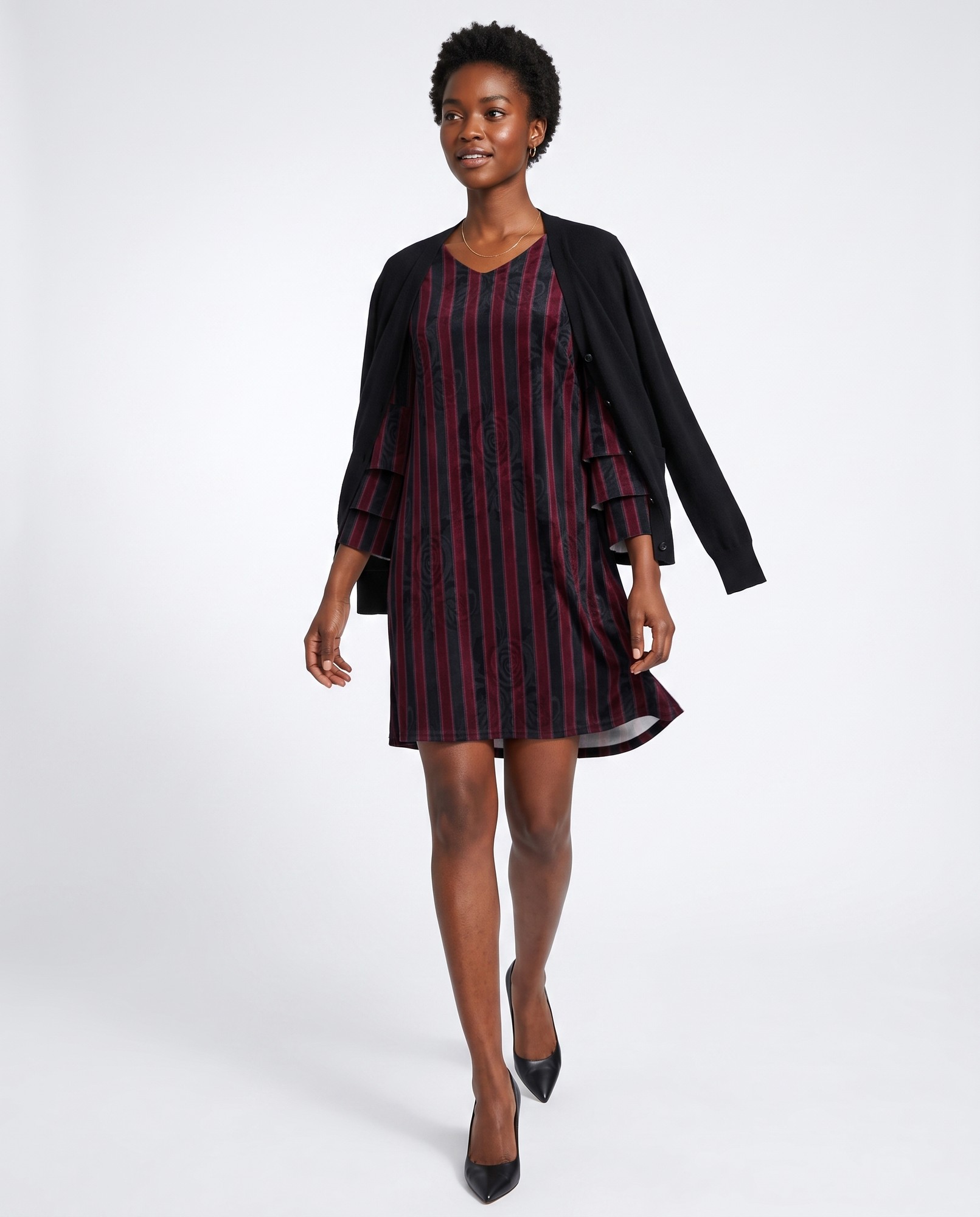 Burgundy Black Dark Romance — view 2